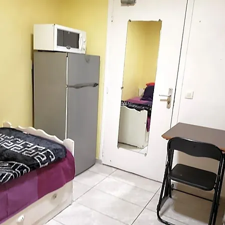 Le Cedre Saint-Denis (Seine-Saint-Denis)